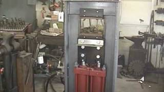 preview picture of video 'Hydraulic Forging Press: Part 1'