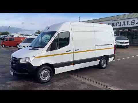 2023 Mercedes-Benz Sprinter 315 L2H2 - Image 2