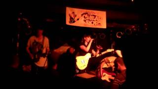 Deluka Perform Sleep is Impossible at thecheappop.com&#39;s 5th anniversary