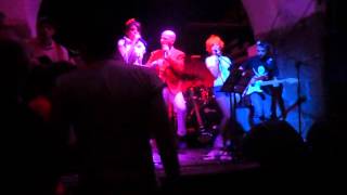 Ufo Rock Band  Sasuke il 13.04.2012 alla Cantinaccia