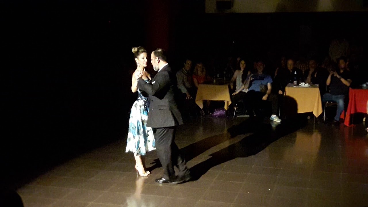 FABIAN PERALTA Y JOSEFINA BERMUDEZ -  EL HURACAN