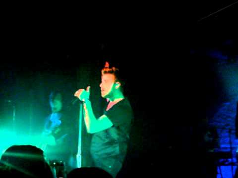 Baschi Live @ Brugg *Neui Wält*