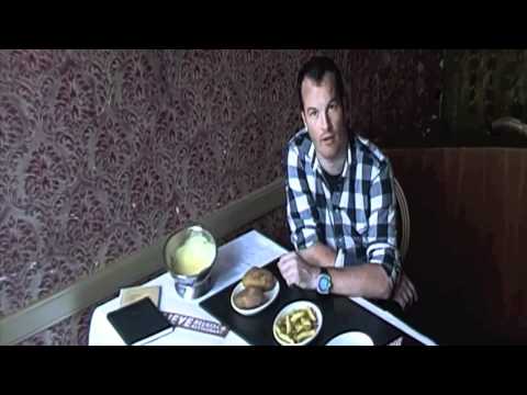 download lagu mp3 mp4 Luie Wijven Friet, download lagu Luie Wijven Friet gratis, unduh video klip Luie Wijven Friet