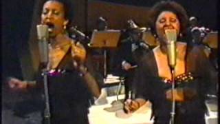 Dionne Warwick -  Love To Love You Baby (German TV) `77