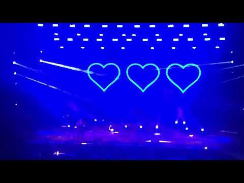 Robin S - Show Me Love, we love the 90s Birmingham Arena