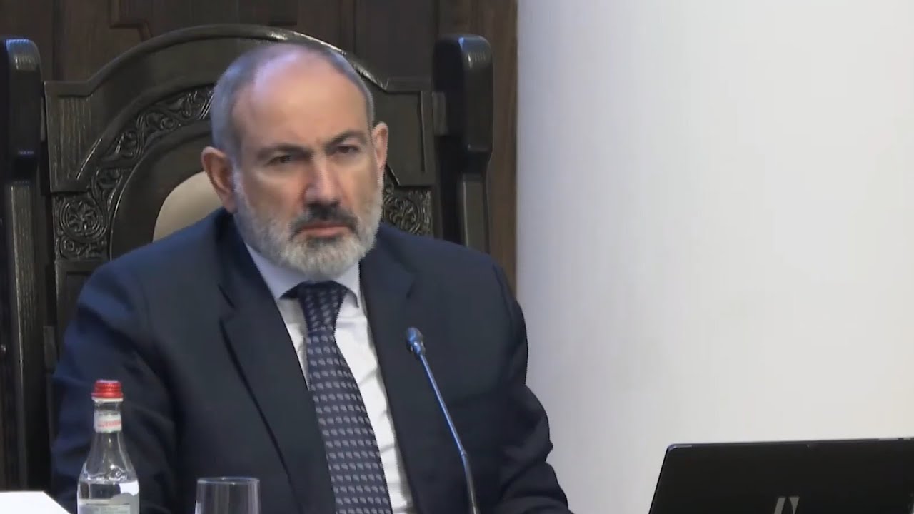 Վարչապետը դժգոհ է. տները ժամանակին չեն հանձնել տերերին