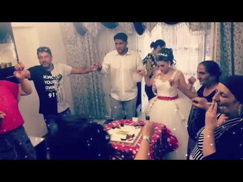 Nusja e saris mutisit