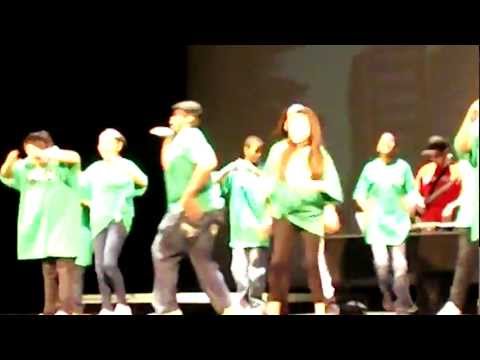 Ravain's first Performance.AVI