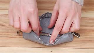 Модна шкіряна ключниця Shvigel 16543 сіра