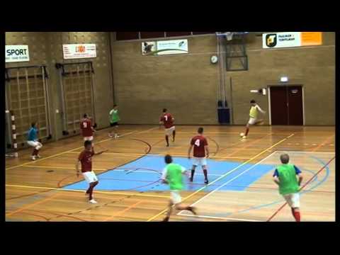 Excelsior'31 1 -  Excelsior'31 2  ( Oefenwedstrijd)  Zaal