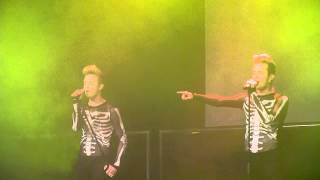 Jedward - Halloween, Farts + &#39;P.O.V.&#39; - Killarney 27/10/13
