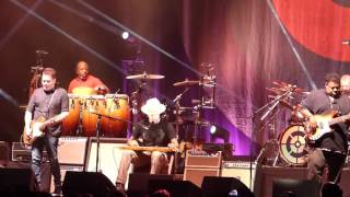 Roses from my friends - Ben Harper &amp; The Innocent Criminals @ Accor Hotel Arena 14/10/2016