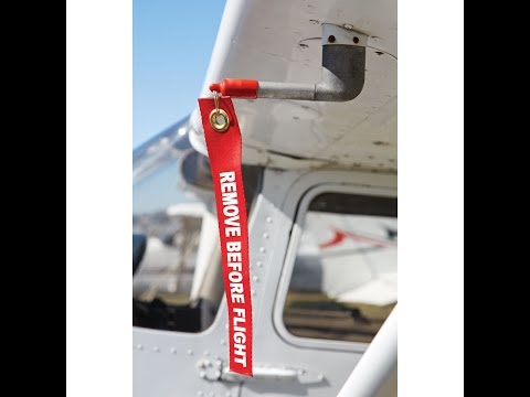 PARA QUE SERVEM AQUELES "REMOVE BEFORE FLIGHT"?