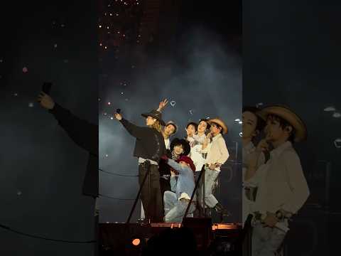 Jimin taking Selfie with members 🥹💜 Mexico day 2 #bts #방탄소년단 #bts_arirang t#bts_tour