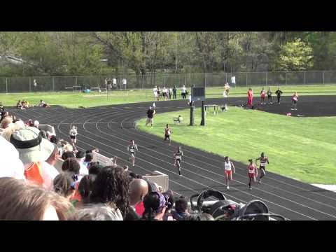 Girls 200m Prelim Heat 1