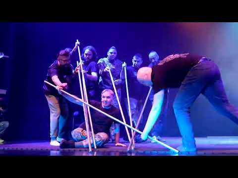 GRAPHIC WARNING: Severely wounded Ukrainian veterans find healing on stage | REUTERS