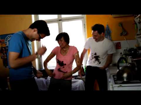 MEIER MÜLLER SCHMIDT - offiz. Trailer | Anna Thalbach | Klaas Heufer Umlauf | MC Fitti | Beatsteaks