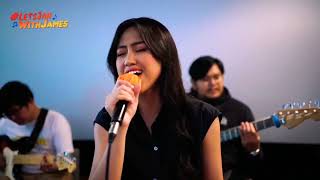 Download lagu Story Wa - Pesawat Kertas 365 Hari  || Sisca JKT48 FT Fivein mp3