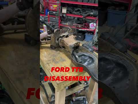 OBS Ford TTB Teardown- what a drag!! #bronco #dana44 #obs