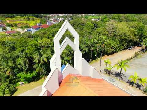 Antes e Depois – Pintura da Igreja Paróquia São Paulo | LP Serviços de Pintura | Joinville SC