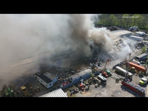 Smoke from scrapyard fire seen across Indianapolis