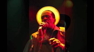 Gregory Isaacs - Feeling Sad Tonight