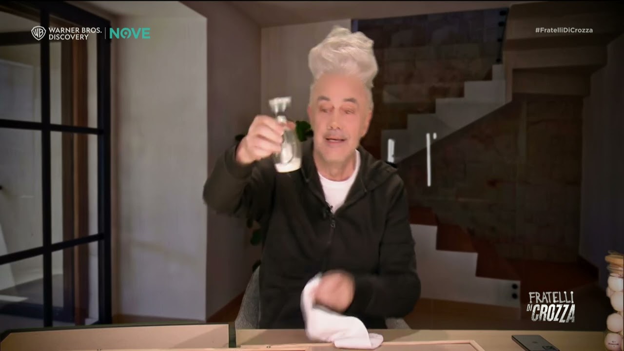 Crozza Schettini "Con le baggianate riempio i teatri... condividete!" | Fratelli di Crozza