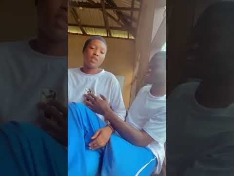 kalli yanda yake taɓa mata nonuwa iskanci zallah #rawar_iskanci #hausa