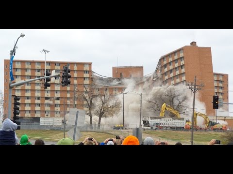11/25/15 KU McCollum Hall Implosion