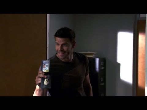 Bones 5x01 - Booth comes back to work after having a brain surgery