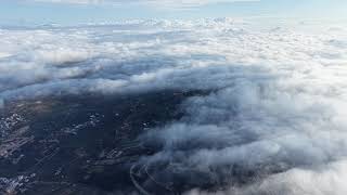 הר יונה ג׳ נעלם בתוך עננים?! 🌫️ צילום רחפן מטורף שלא תאמינו