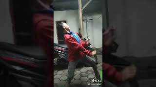 Download lagu TiKTok Juragan Empang mp3 Download lagu TiKTok Juragan Empang mp3