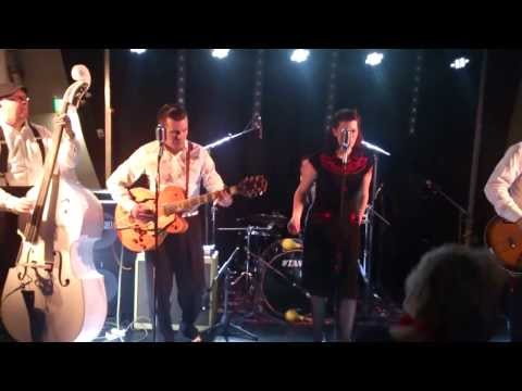 Ramblin' Ellie & The Bashtones - My boy Elvis