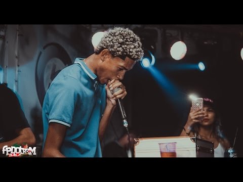 MEDLEY FP PLAYS THAT ONE (( FP FROM THE BULLET TRAIN )) 2017