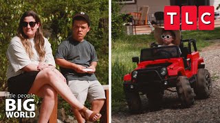 Zach and Tori's Kids Go Driving | Little People Big World | TLC