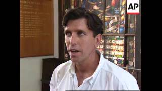 SOUTH AFRICA: JESUS AIDS PAINTING