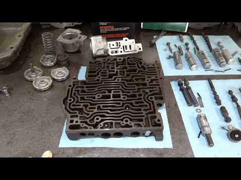 700R4 Performance Tips and Tricks PT2 - Accumulators, Shift Feel Calibration and More