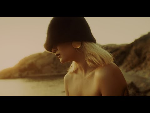 Anna Moor II sutona boje