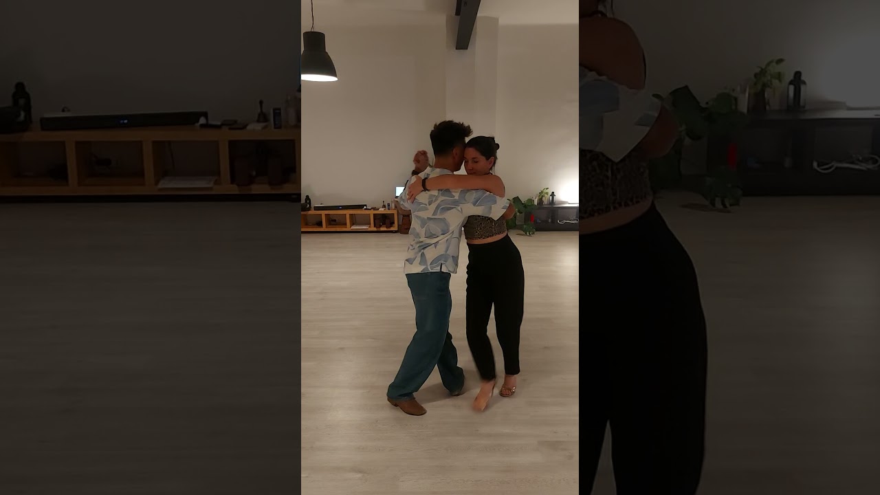 2025/10/01 clase #tango , Sebastian #Achaval y Cecilia Berra, la 4-a secuencia