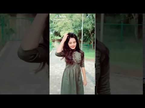 මෙන්න මෙයාගේ අලුත්ම එක....