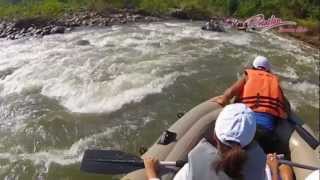 preview picture of video 'Descenso en kayak y bici - pueblo bonito'