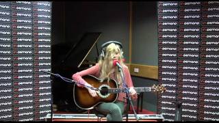 Nina Nesbitt - Skeletons