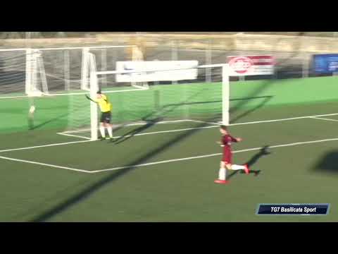 Highlights: Vultur - Latronico 3-1