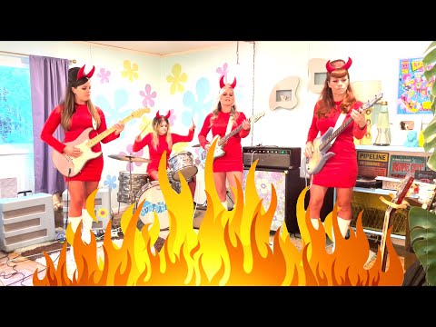 HAPPY HALLOWEEN! The Surfrajettes play Satan's Holiday by The Lancasters