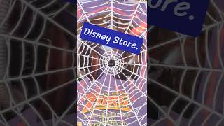 Nos fuimos a Disney Store en Monterrey.
