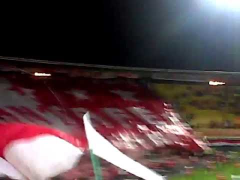 "Recibimiento a Independiente Santa Fe Vs tolima Copa Libertadores de América TIFO" Barra: La Guardia Albi Roja Sur &bull; Club: Independiente Santa Fe
