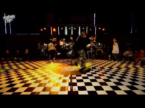 OSTROWSKI STYL 2021 / BITWA O 3 MIEJSCE HIP HOP DO 11 LAT / LILIANA VS STEFCIA