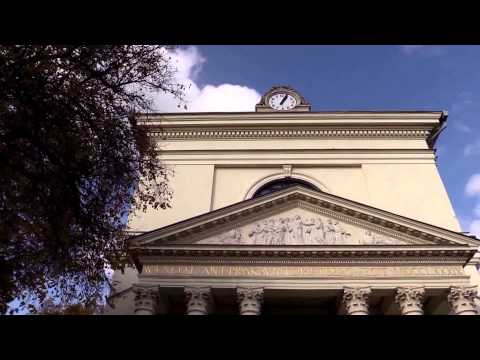 SLAVKOV U BRNA- Francouzi z Ratíškovic na krátké návštěvě u zámku