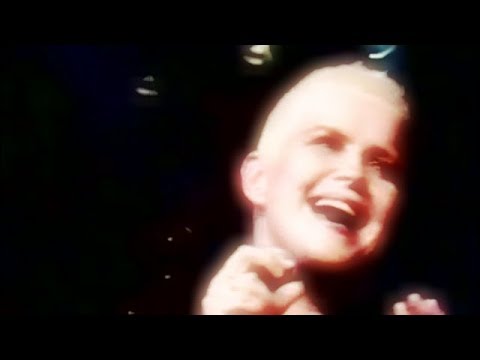 Mathilde Santing Ensemble Live