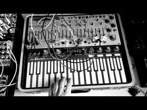 Morning melody 8/6/20 - Buchla Music Easel + 257r